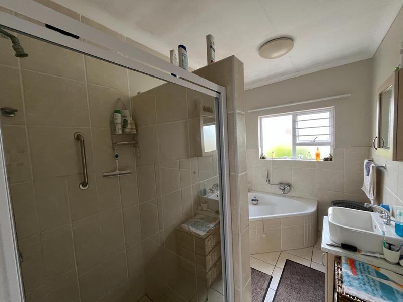 5 Bedroom Property for Sale in Port Owen Western Cape